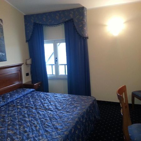 Albergo Costantini Tarcento エクステリア 写真