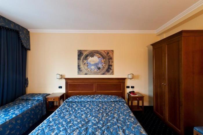 Albergo Costantini Tarcento エクステリア 写真